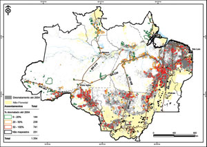 Taxa percentual do desmatamento até 2004 nos assentamentos criados na Amazônia entre 1970 e 2002. Clique para ampliar