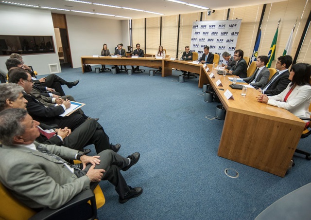 Cerimônia de assinatura do acordo, realizada ontem em Brasília. Foto: Leonardo Prado - Secom/MPF.