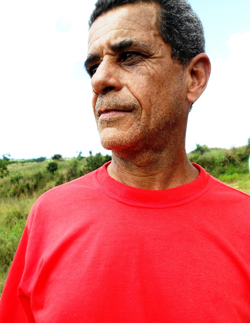 Wellem Pereira de Melo já foi caminhoneiro de carga pesada e hoje se tornou um líder comunitário de Piquiá de Baixo. Foto: Fabíola Ortiz/O Eco