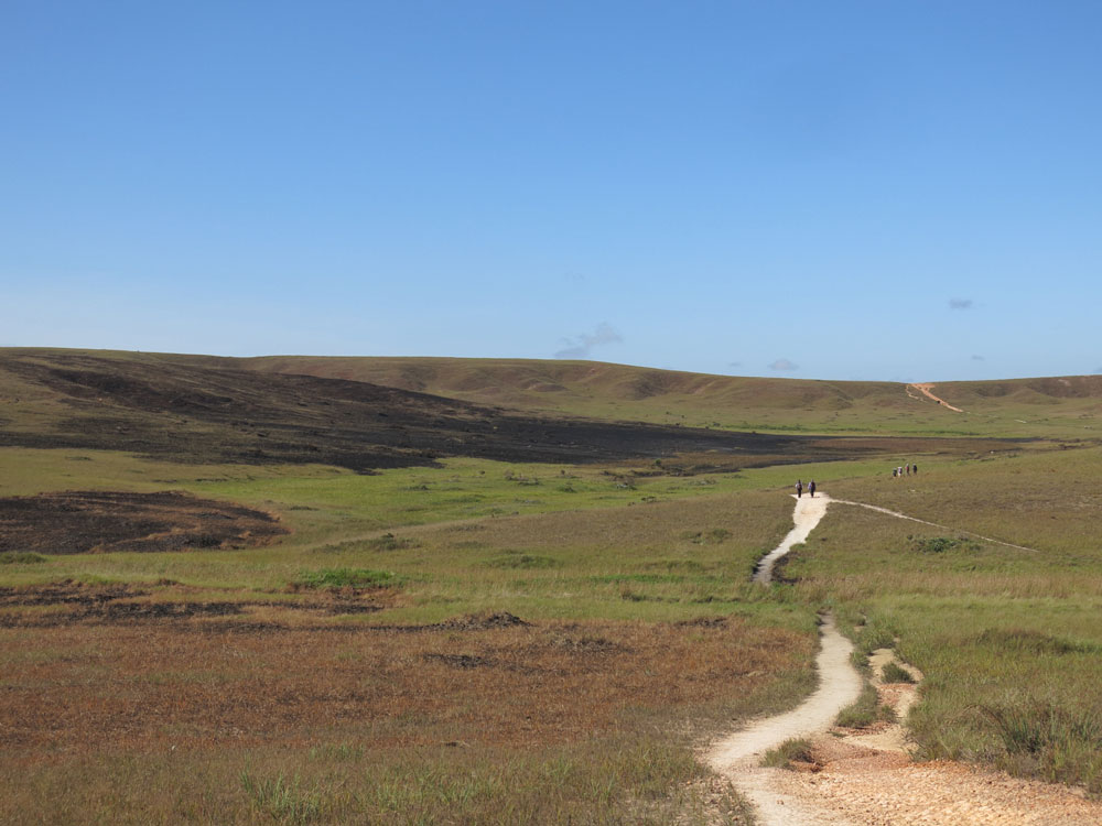 Rumo a Paraitepui. É fogo...