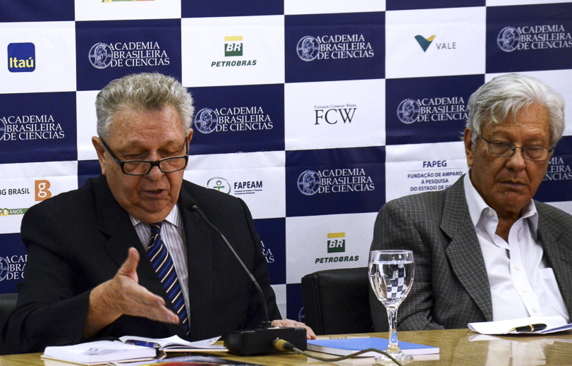 Jose Tundisi e Pinguelli Rosa. Foto: Assessoria ABC