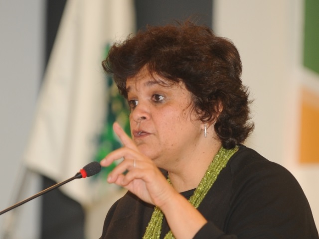 Ministra Izabella Teixeira lança o Inventário Nacional de Fontes e Estimativas de Emissões de Dioxinas e Furanos, na sede do ICMBio. Foto: José Cruz/ABr.