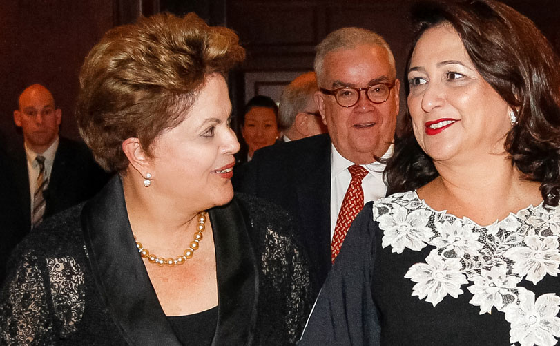 A senadora Kátia Abreu e a presidente Dilma durante encontro de cúpula Brasil-União Européia, que aconteceu em Bruxelas,em fevereiro desse ano. O evento foi organizado pela senadora. Foto: