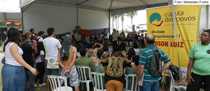 A Cúpula dos Povos, no Aterro do Flamengo, oferece muitas opções de eventos ao longo do dia